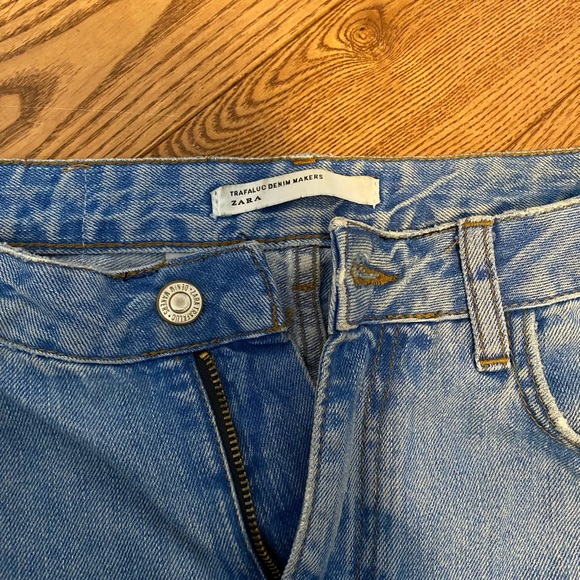 Zara women’s Mom Jeans US Size 2 - Picture 3 of 7